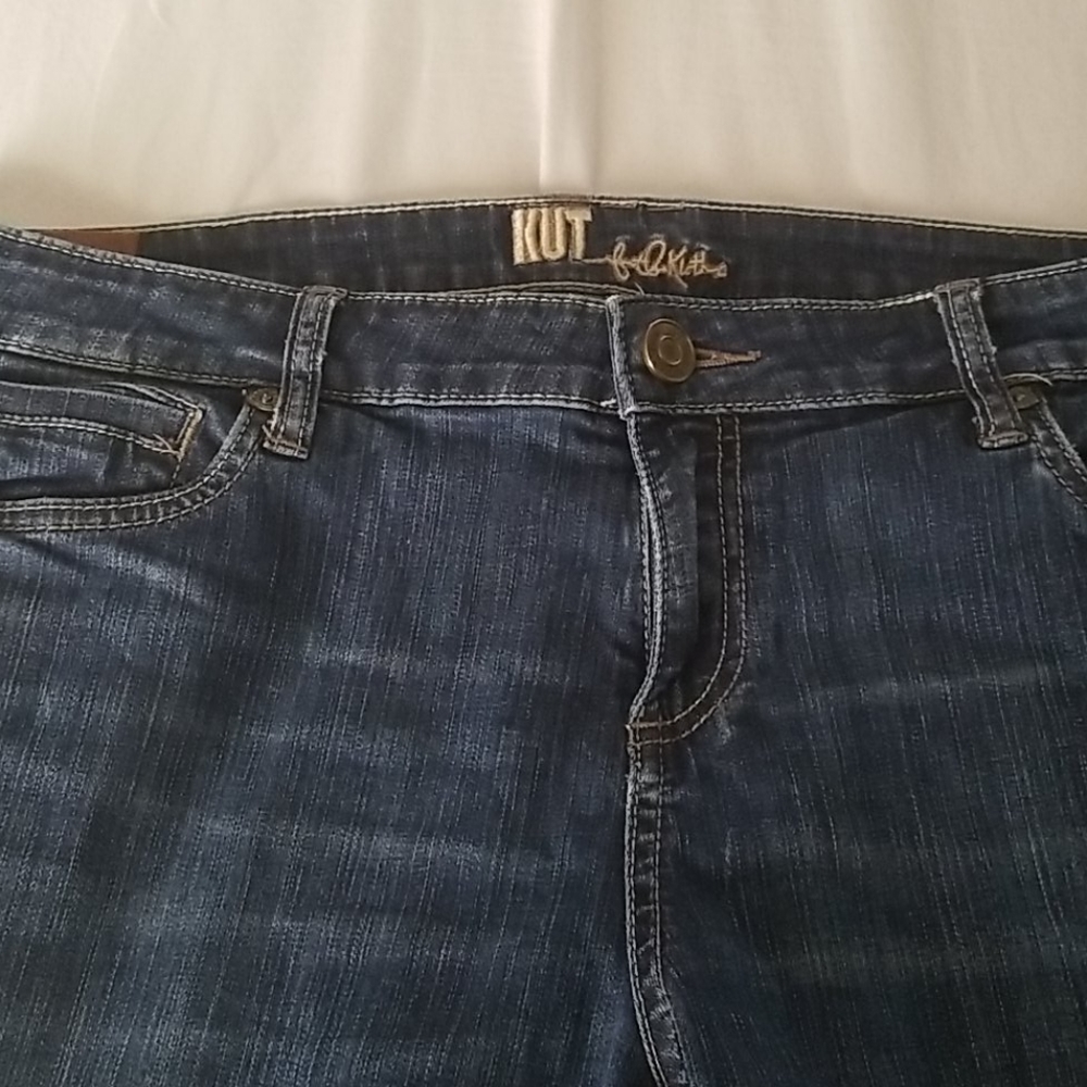 Kut from the Kloth women’s blue jeans sz 14